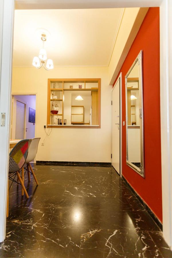 Peonios Apartment Атина Екстериор снимка