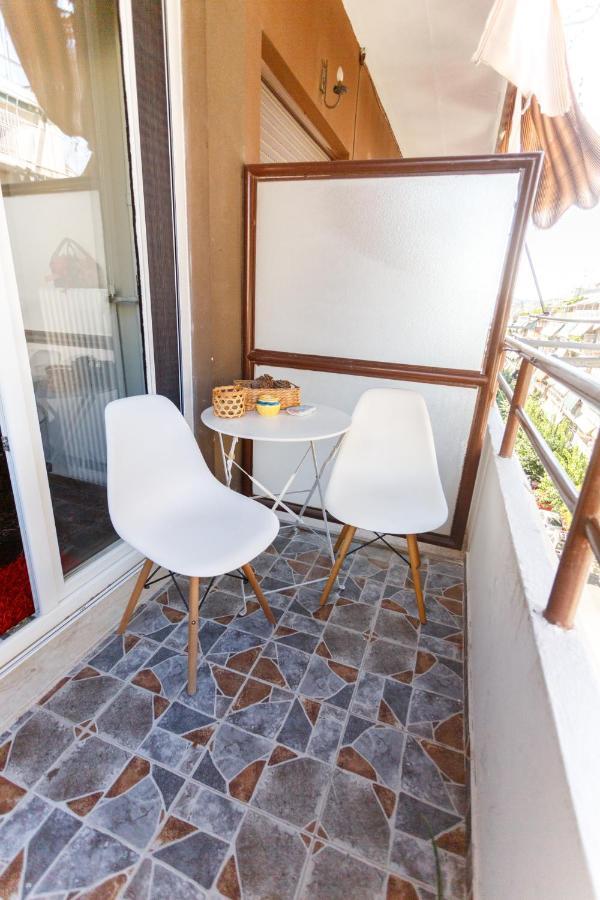 Peonios Apartment Атина Екстериор снимка