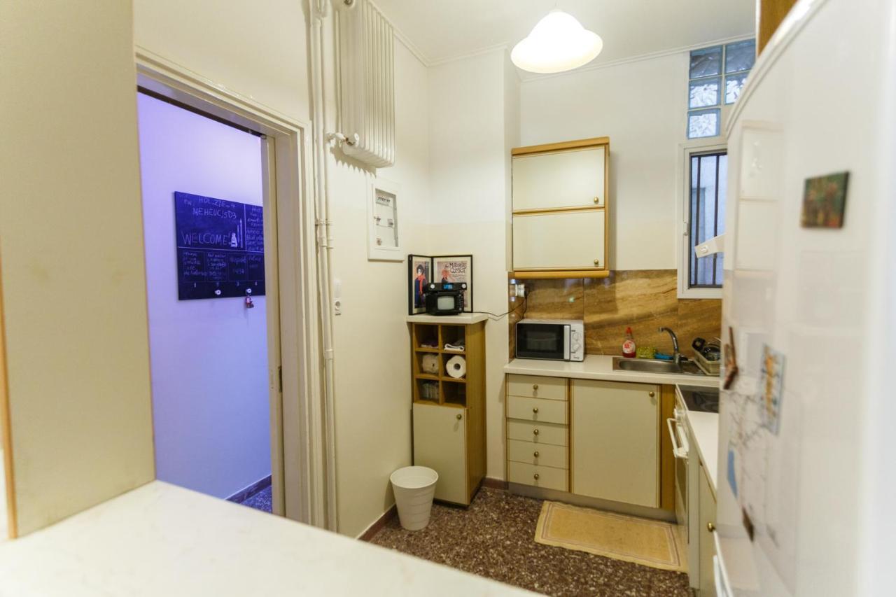 Peonios Apartment Атина Екстериор снимка